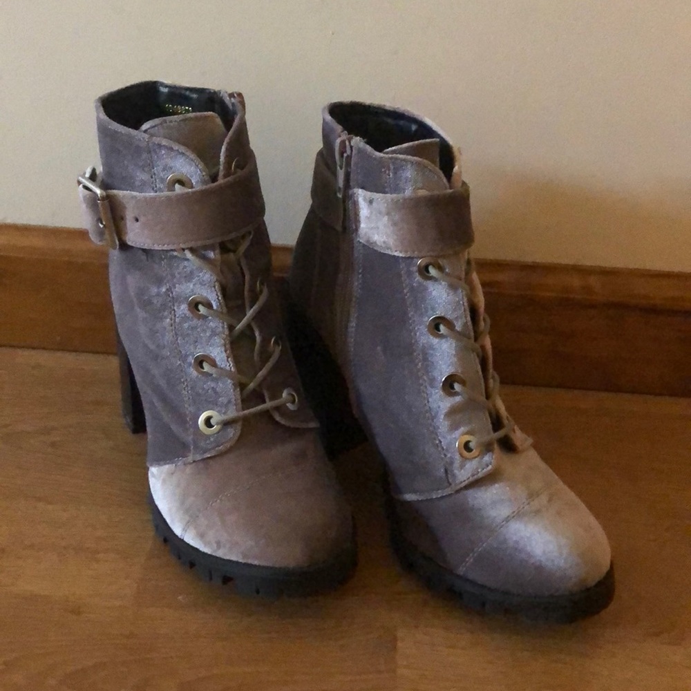 Lavender Velvet Heeled Boots